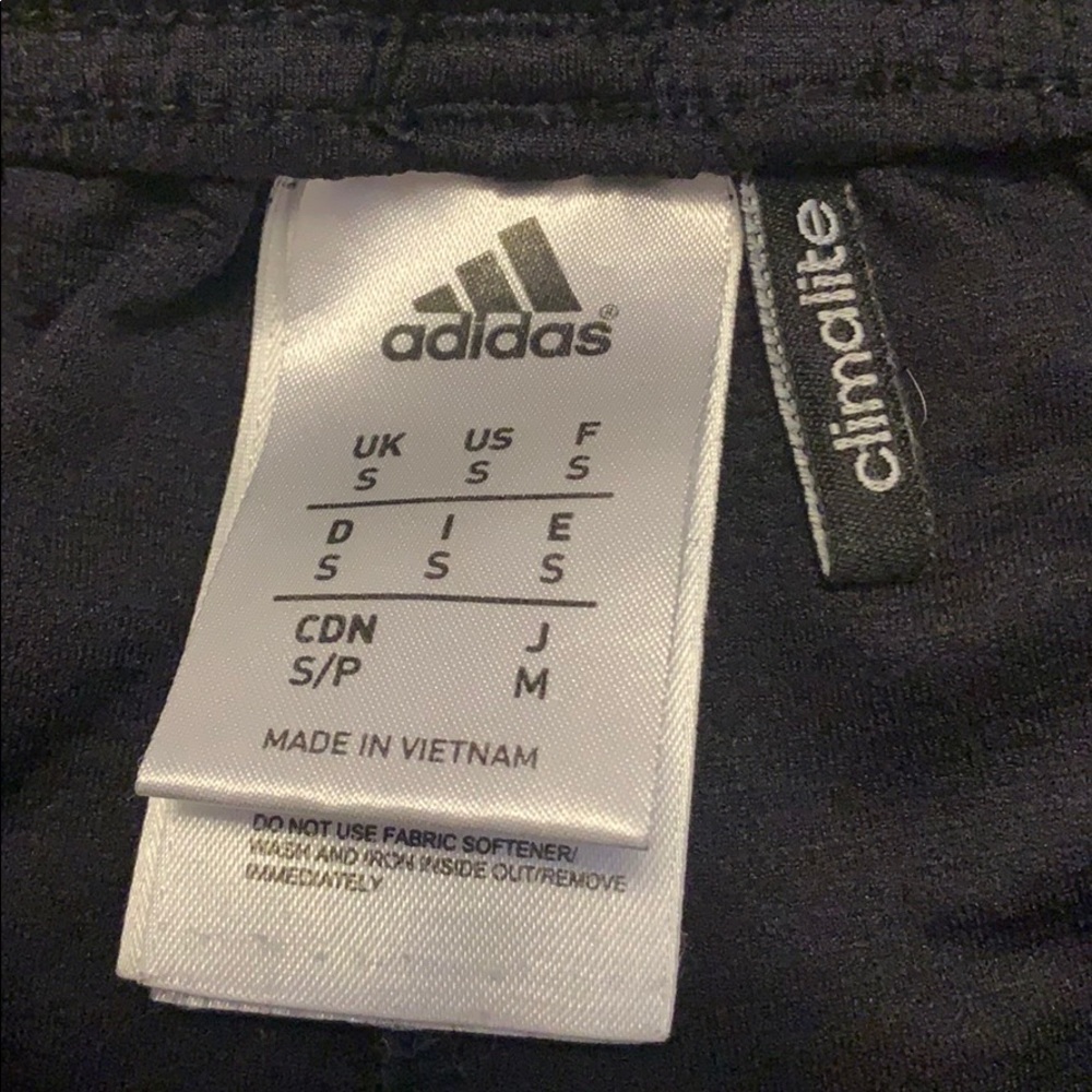 Shorts - Picture 2 of 2